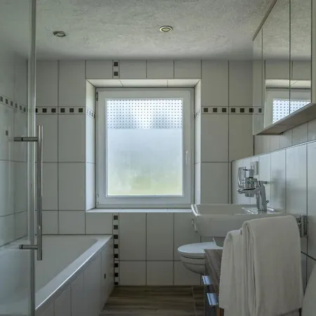 아파트 In Oberallgaeu Mit Grosser Terrasse By Interhome